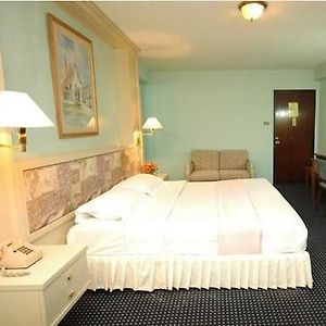 Lopburi Inn Hotel